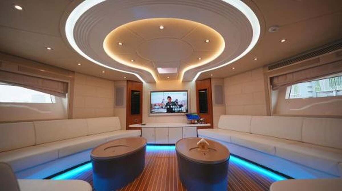 Huangpu River Yacht (Lujiazui Store - No. 1836 Binjiang Avenue) - Main Image