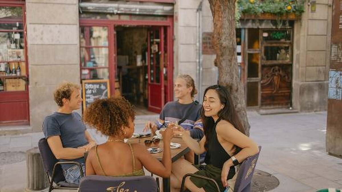 Private Barcelona Highlights: Gothic Quarter with a Local Guide Day Tours - Main Image