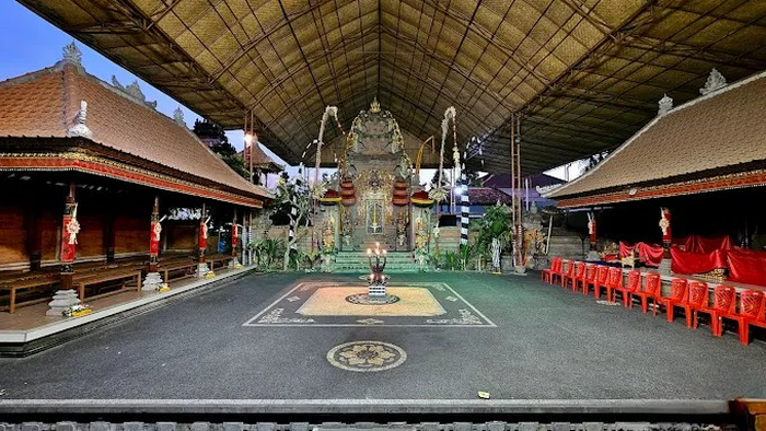 8c5a1141-497b-49aa-8f90-bd4eb156f9d0_alt