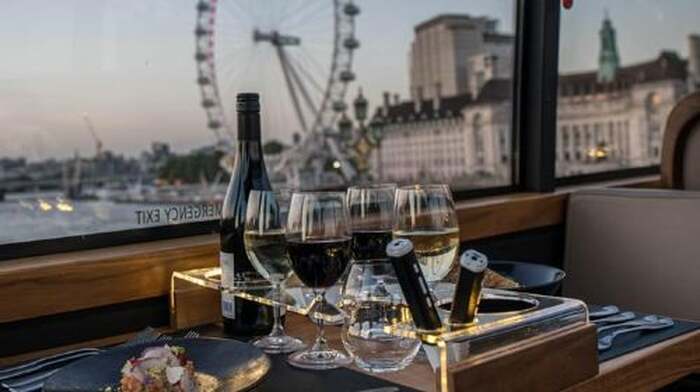 London: 4 Course Lunch Tour by Luxury Coach Bustronome Day Tours - Main Image