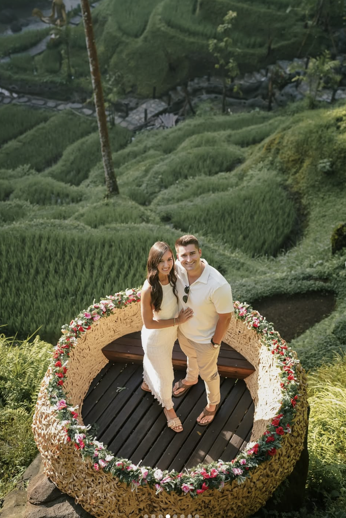 c216f0ec-f341-4c28-ad77-f81f1a25f875_alt