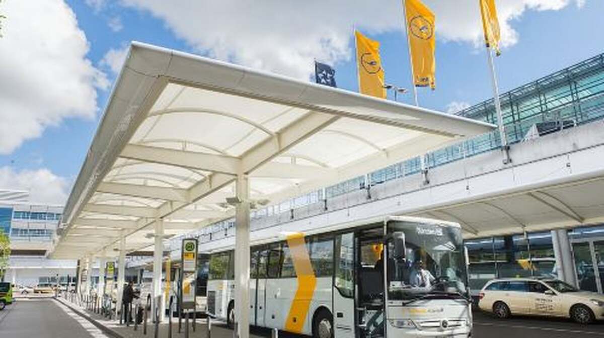 Munich Airport - Munich Bus by Lufthansa Express Bus (One-Way/Round-Trip) Transport Passes - Main Image