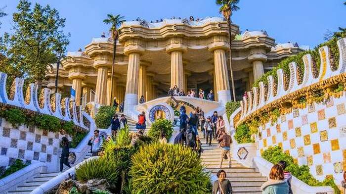Park Guell Guided Tour with Skip the Line Ticket Day Tours - Main Image