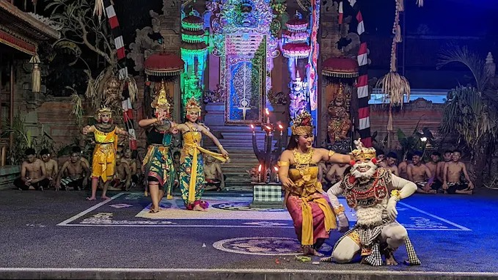 d162d1fb-0577-4633-8d8c-7ac6549d3630_alt