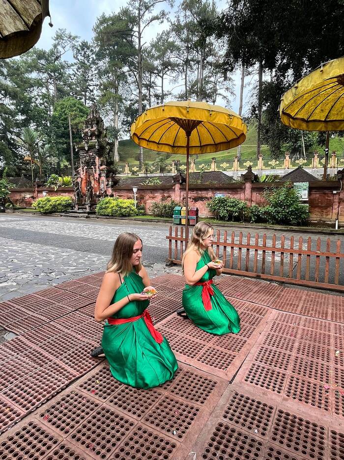 ecec9227-85a3-44f2-9f7b-409fbe97e6f6_alt