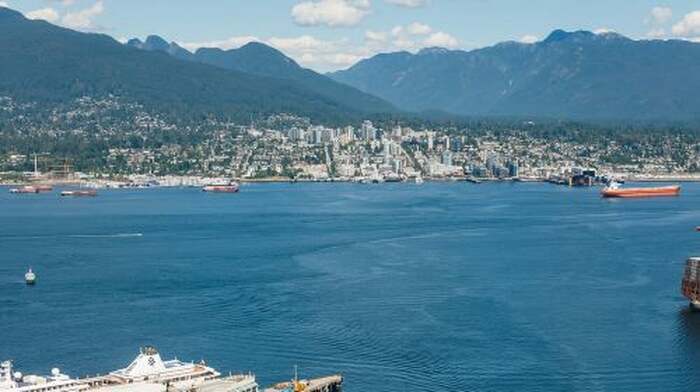 Vancouver: Entry Ticket for the Vancouver Lookout Day Tours - Main Image