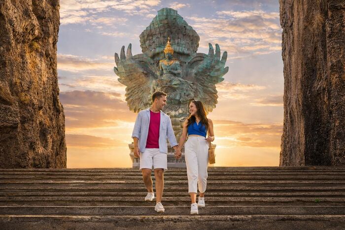 cec01037-c3c1-41a1-82b3-53f32de86c08_alt