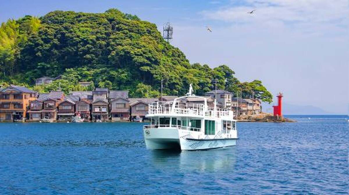 Departing from Osaka or Kyoto| Ine Funaya + Amanohashidate + Praying at Chionji Temple - Main Image