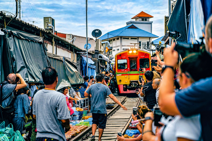 Private: Railway Market, Wat Bang Kung & Klong Khon Tour include private transfer - Main Image