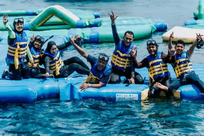 cac811a7-6d71-40ed-82ba-0be04e9cc169_alt