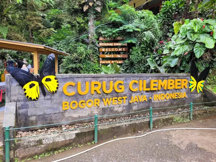 트레킹 Curug Tujuh Cilember By Campa
