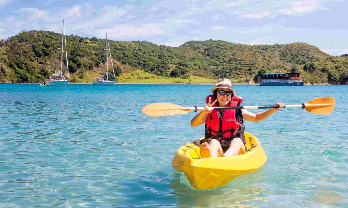 Bay of Islands Day Cruise with Snorkelling and Lunch - Main Image