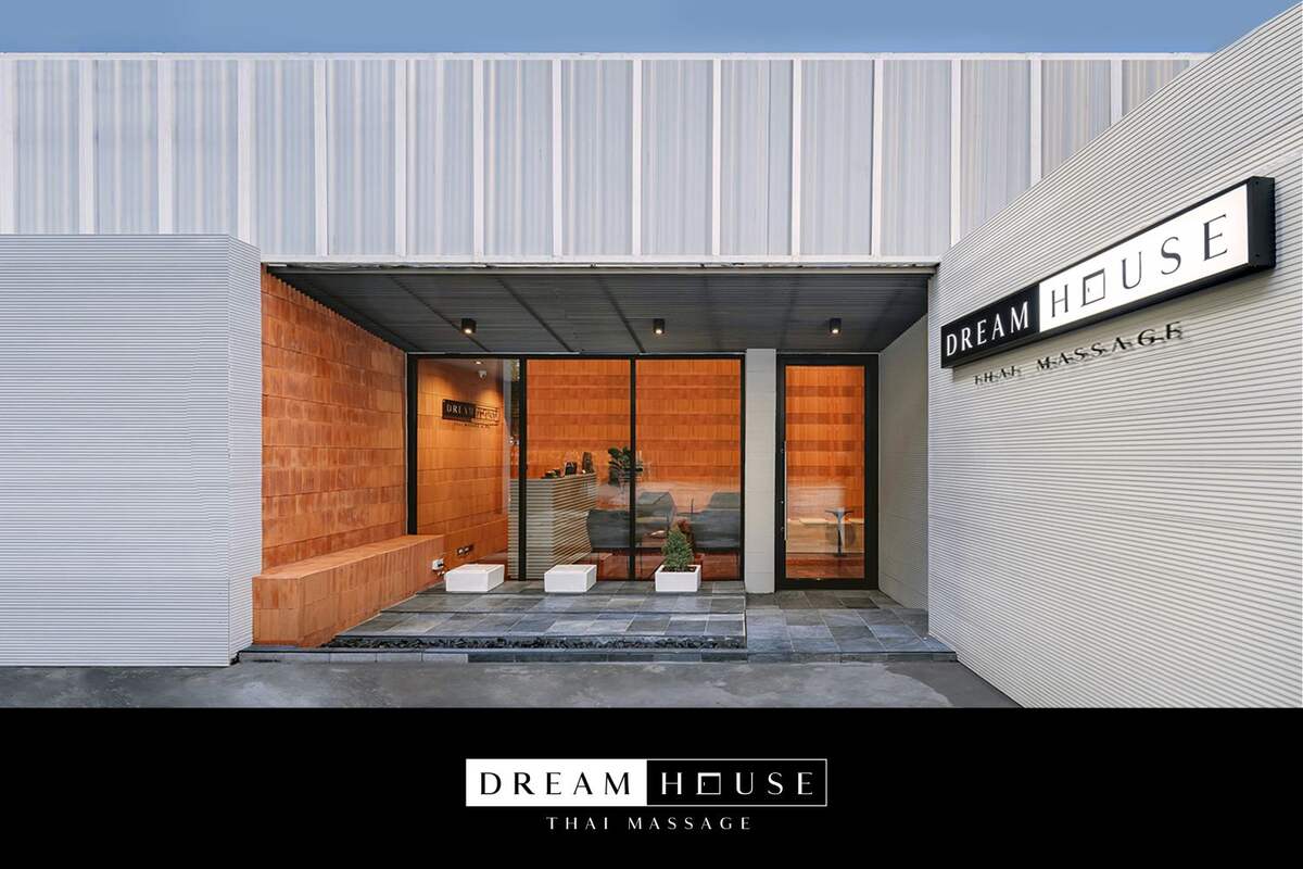 Dream House Thai Massage at Langsuan Branch - Main Image
