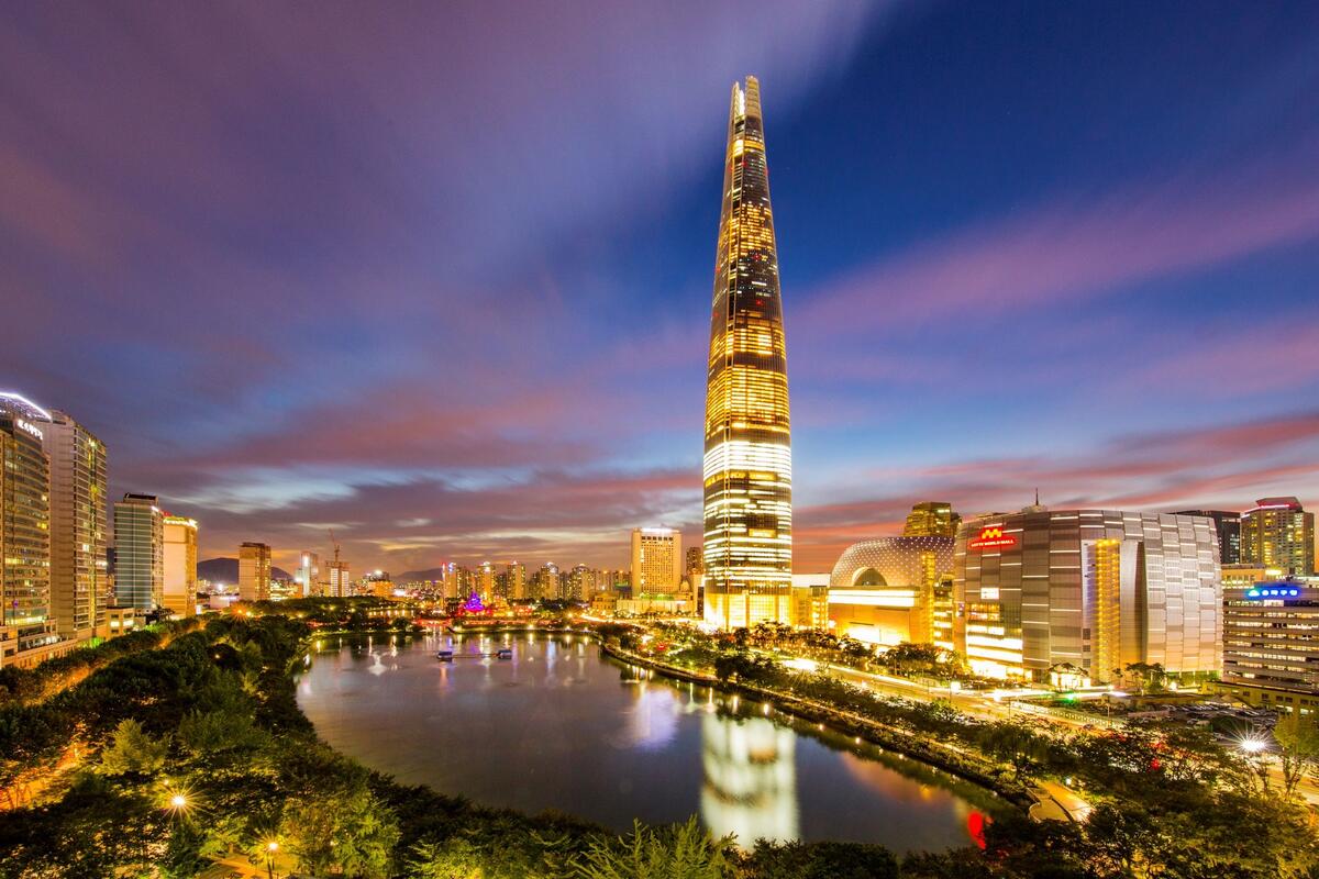 Lotte World Tower (Seoul Sky) - Main Image