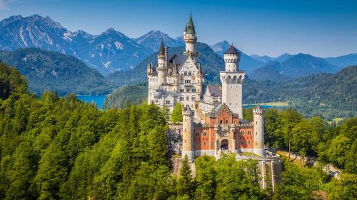1-day tour to Neuschwanstein Castle + Linderhof Palace from Munich, Germany Day Tours - Main Image