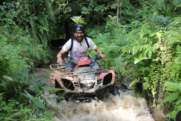 a69c735e-749a-4af7-99c2-23470e71d10d_alt