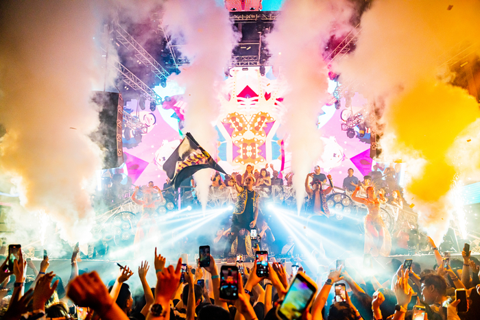 482366bd-f8f9-41a1-aa9e-bdd8d4f65c61_alt