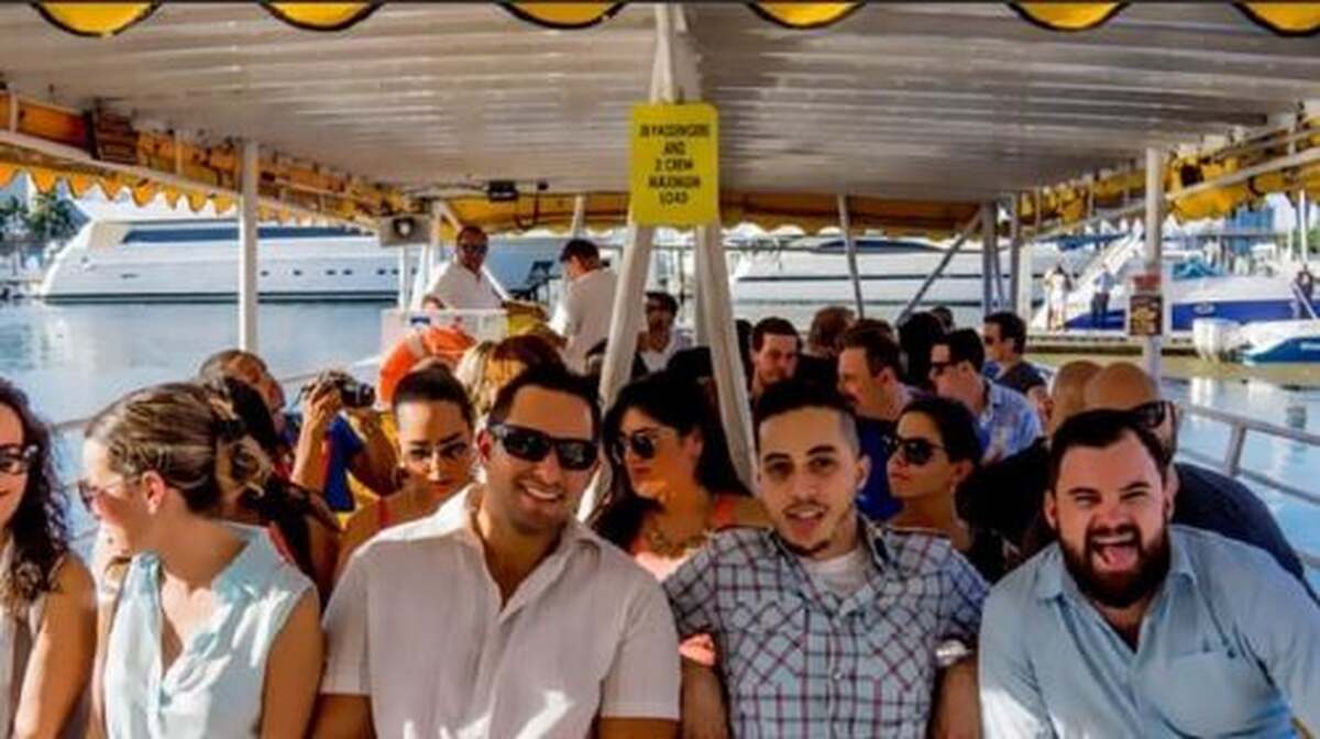 Miami: New Years Eve Fireworks Cruise on Biscayne Bay Day Tours - Main Image