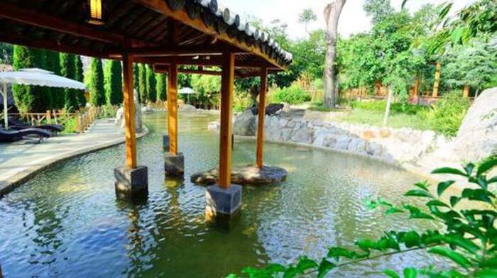 Tangchi Reshui River Hot Spring - Main Image