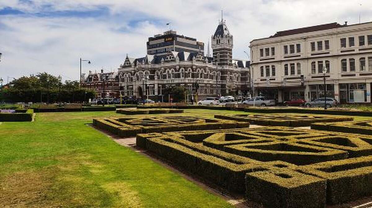 City Highlights, Larnach Castle Gardens Tour Day Tours - Main Image