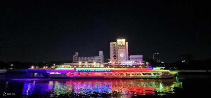 Riverside Carnival Cruise in Bangkok - Main Image