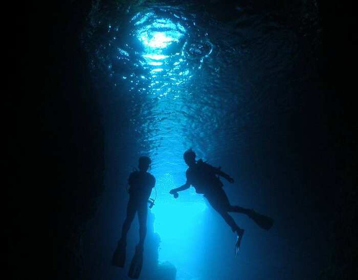 Okinawa Blue Cave (Chinese Guide) - Main Image