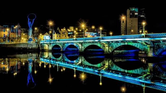 Belfast: Guided Nighttime Hydrobike Tour on the River Lagan Day Tours - Main Image