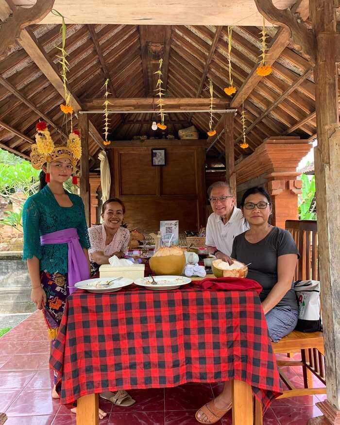 6f060c57-3df8-474b-a1b9-f0e93b2343b3_alt