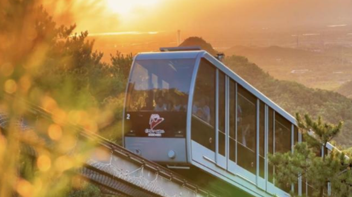 Exclusive VIP day tour of the Badaling Great Wall, an unforgettable Great Wall experience. Day Tours - Main Image