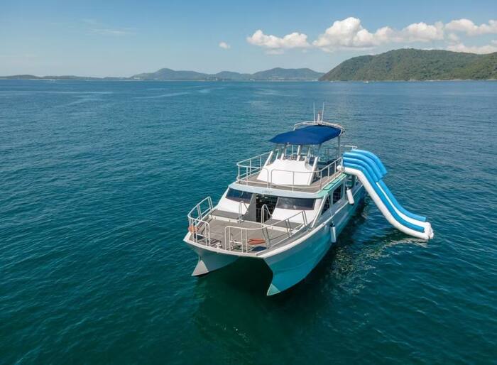 Day Trip Racha Island + Coral Island By Catamaran (Blue Whale 蓝鲸号) - Main Image