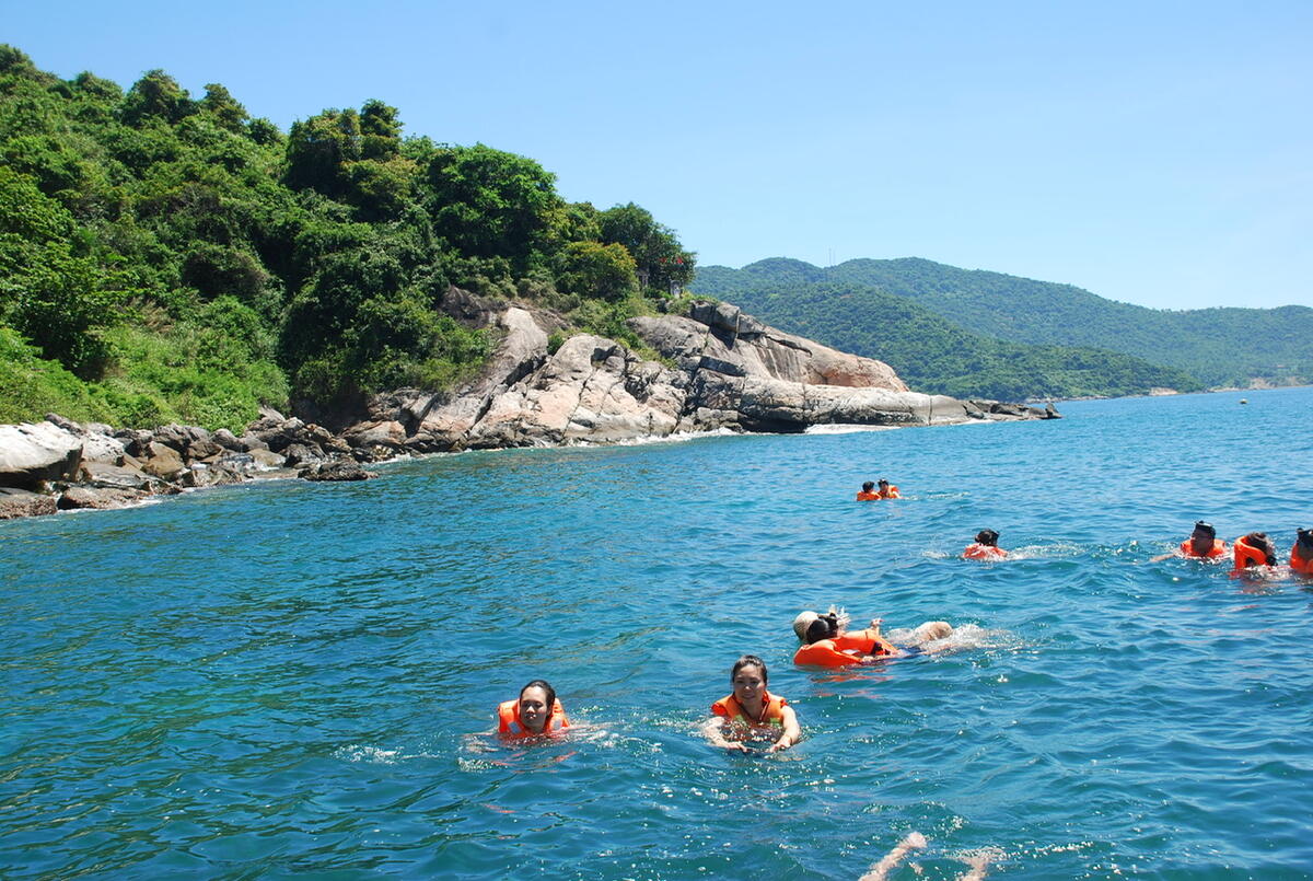 Cham Island Day Tour by Speedboat from Da Nang - Main Image