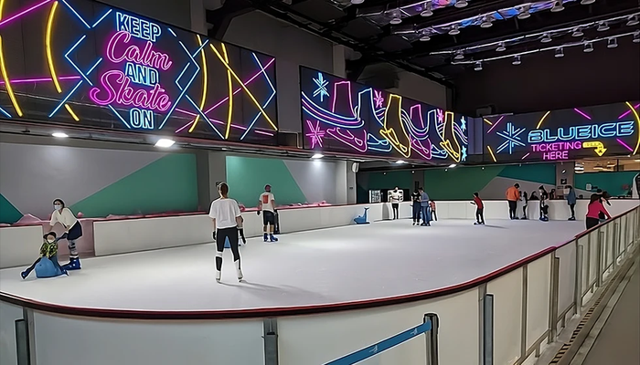 Blue Ice Skating Rink @ Sunway 163 Mall - Main Image