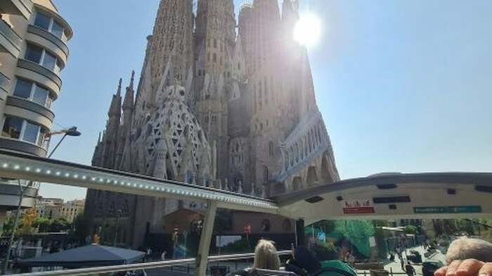 Barcelona Bus Turístic: Hop-on Hop-off Bus Tour Day Tours - Main Image