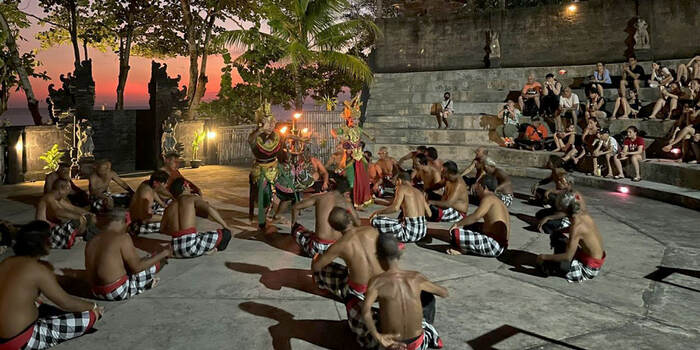 edd5ff22-65a5-45ab-8f6c-81577bb3957a_alt