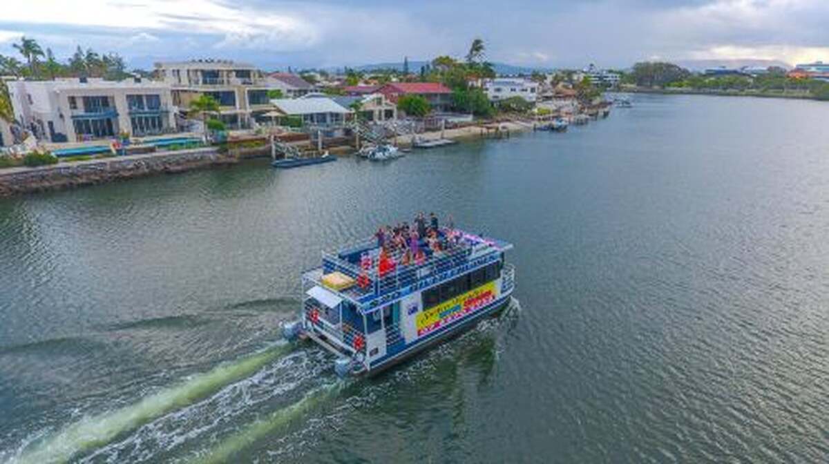 Gold Coast Surfers Paradise 1.5-hour cruise (morning/afternoon with snacks) Transport Passes - Main Image