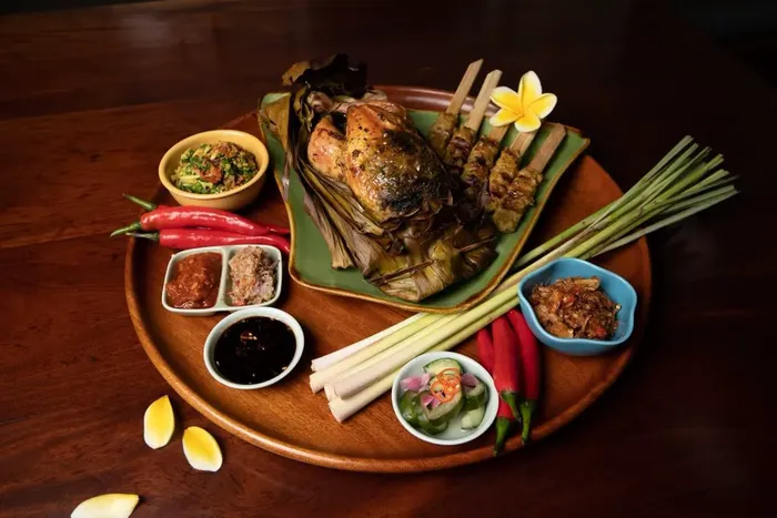 b13b04d0-191e-45b3-a5a8-17128845846a_alt