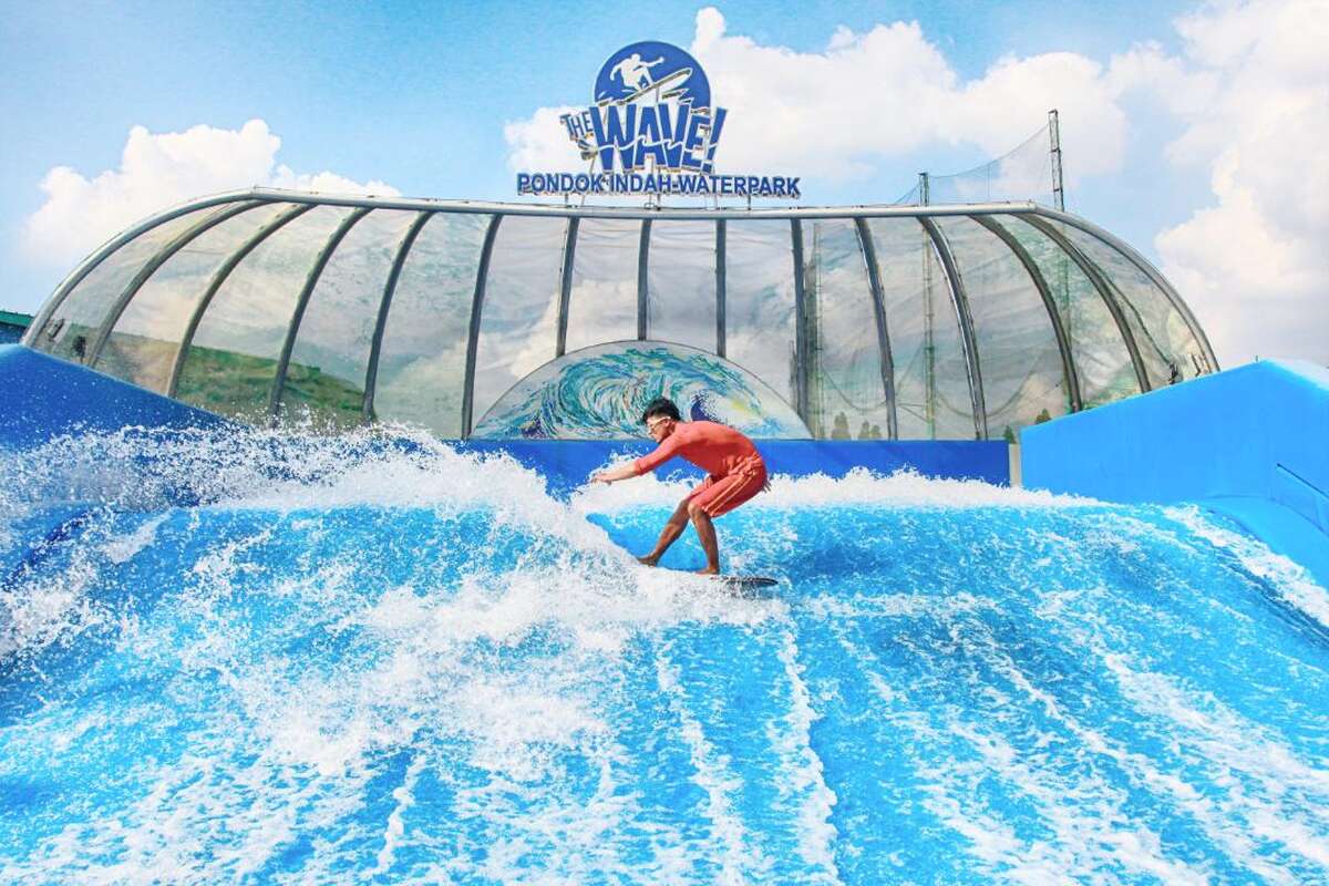 The Wave Pondok Indah Waterpark - Main Image