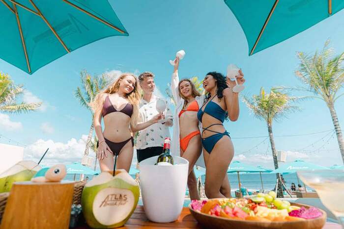 5ad4df3d-9ebd-4e5f-adc1-c83fbbbcee21_alt