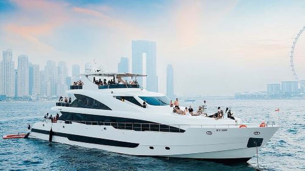 Dubai: Luxury Superyacht with Live DJ, Swimming & Open Bar Day Tours - Main Image
