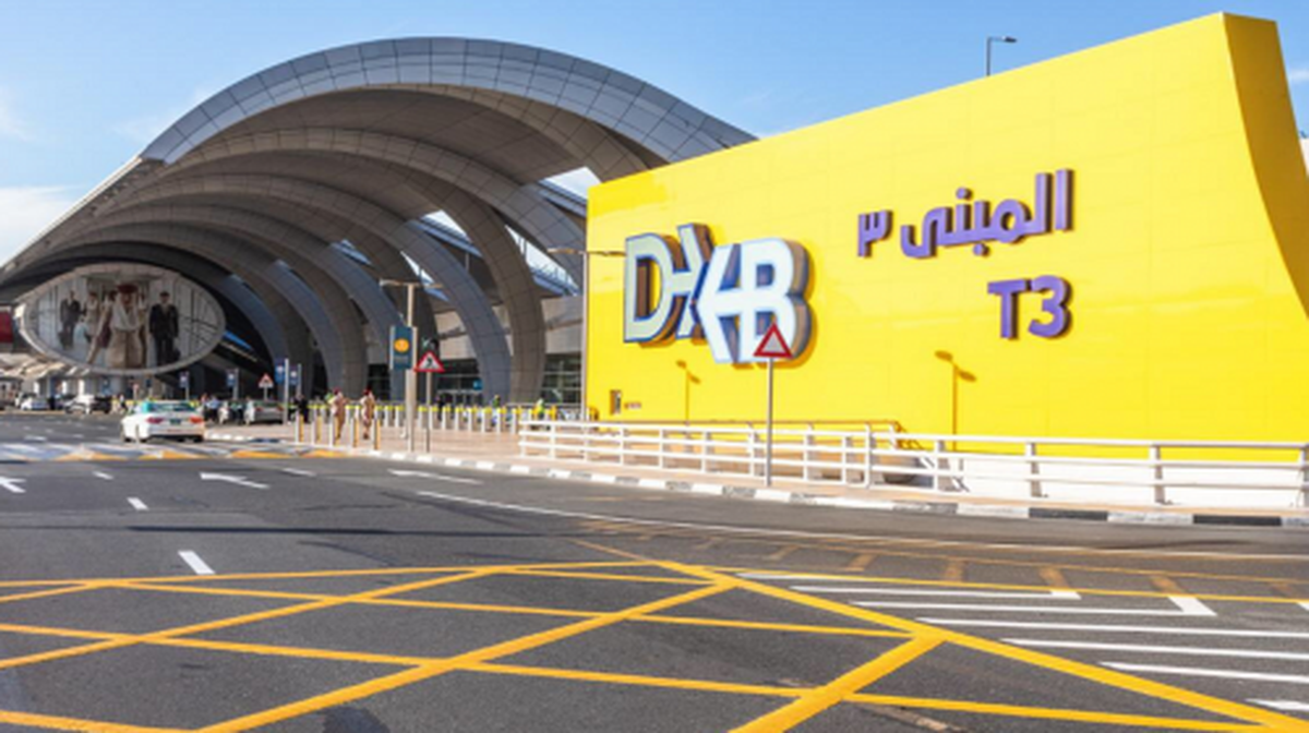 Transfer from Dubai International Airport to hotels in Ras Al Khaimah or vice versa (English-speaking driver) Transport Passes - Main Image