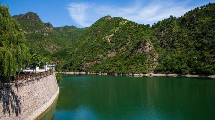 Longqing Gorge and Badaling Great Wall Private Round Transfer With English Speaking Driver Day Tours - Main Image