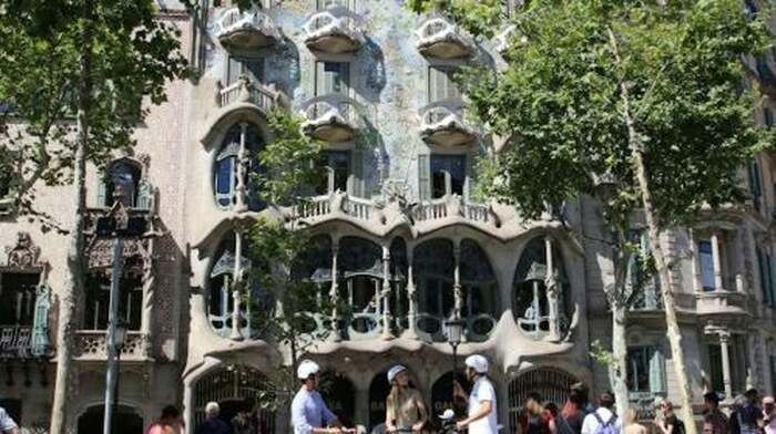 Barcelona: Gaudí Segway Tour - Main Image