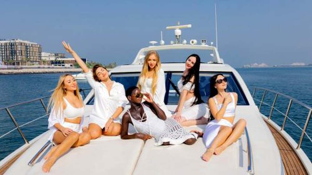Dubai yacht sightseeing cruise - Palm Jumeirah/Atlantis/sailing boat - multiple time slots optional Transport Passes - Main Image