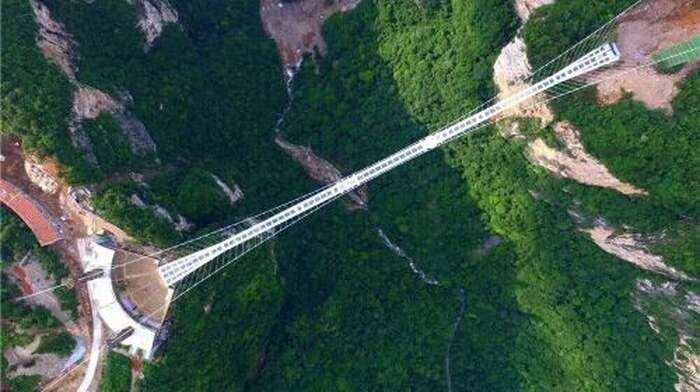 Zhangjiajie Grand Canyon Glass Bridge and Huanglong Cave One-Day Tour (Chinese-Speaking Group) Day Tours - Main Image