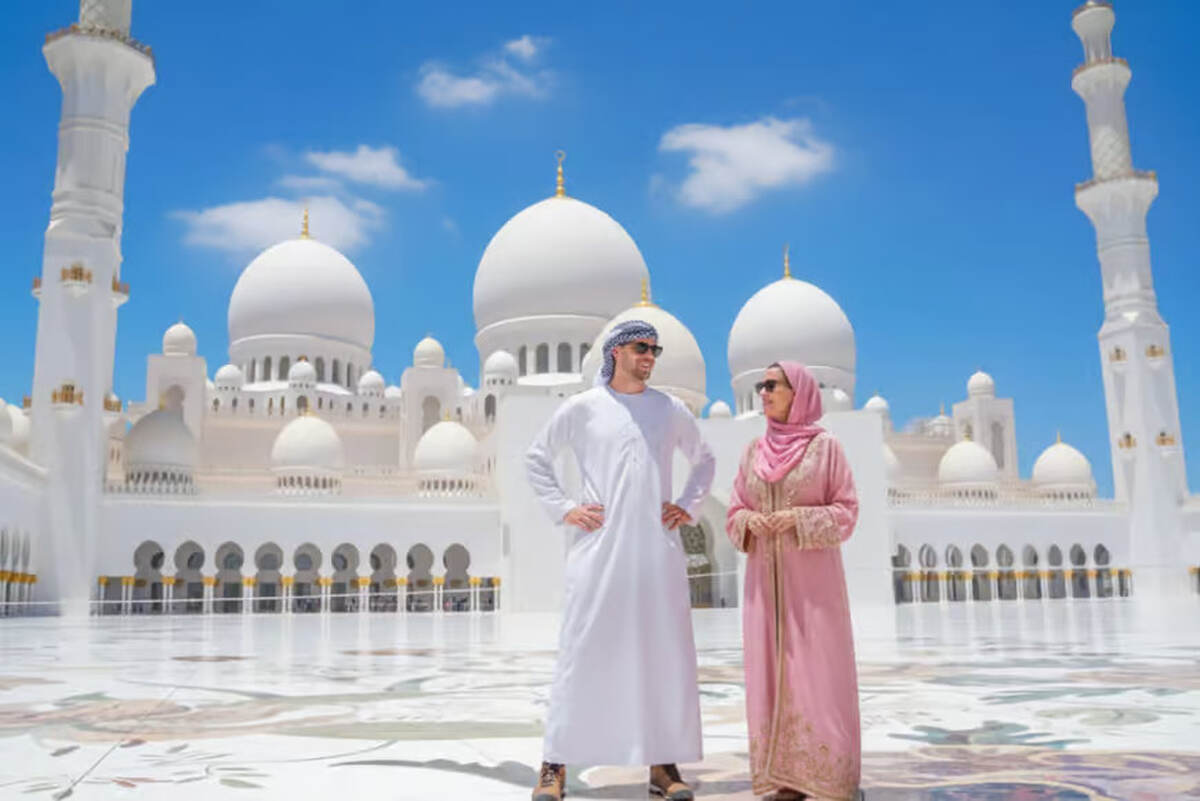 Abu Dhabi Premium Full-Day Sightseeing Tour - Main Image