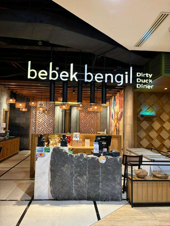 Bebek Bengil Restaurant Plaza Indonesia Jakarta - Main Image