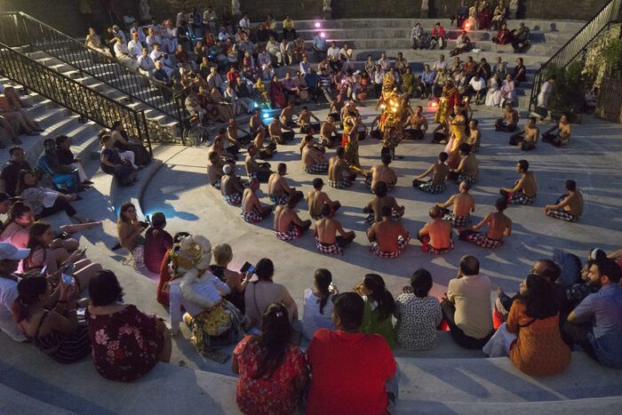 62cc30e2-fb66-4f81-bb3c-fe1909fe0ec7_alt