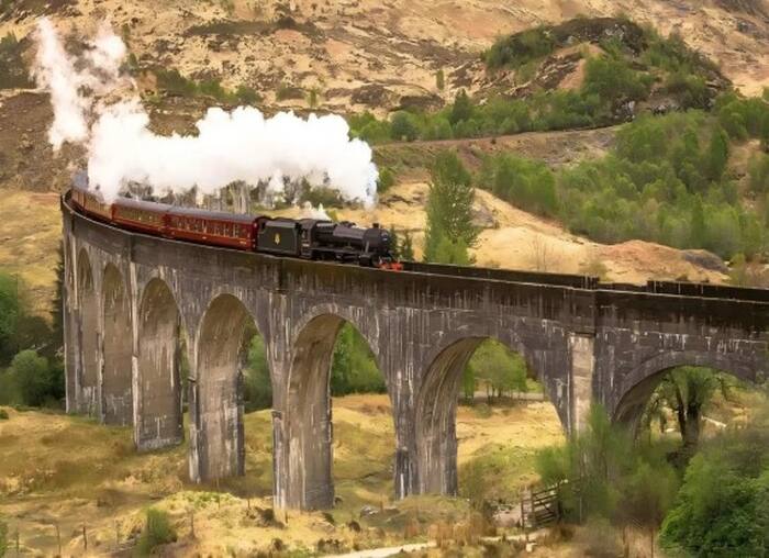 Edinburgh: Glenfinnan Viaduct, Glencoe & Fort William Guided Tour - Main Image