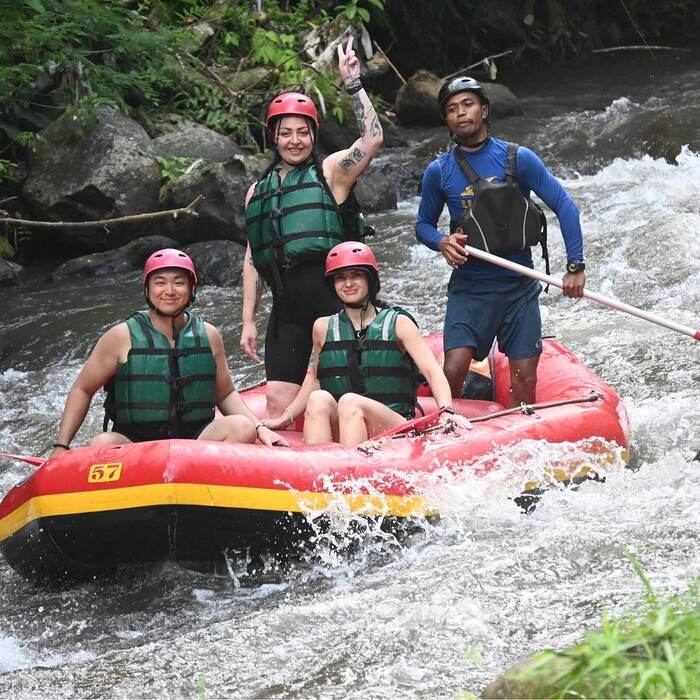 ed423014-234e-4d85-8971-fa77f14de554_alt