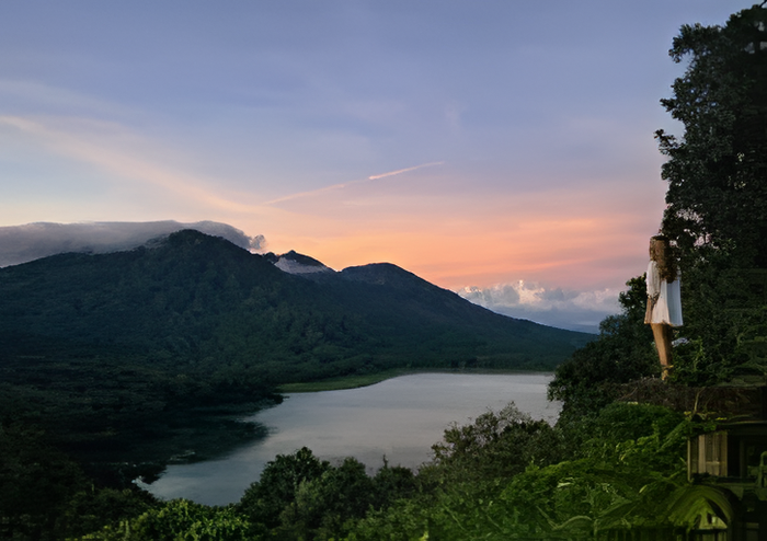 ad218325-68af-4710-a3e3-474774a0ef11_alt